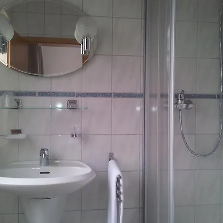 Schwarzer Adler Moers