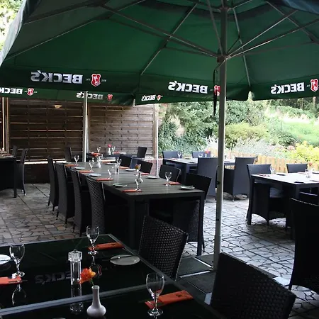 Hotel Schwarzer Adler 3*
