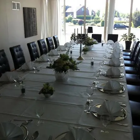 Schwarzer Adler 호텔