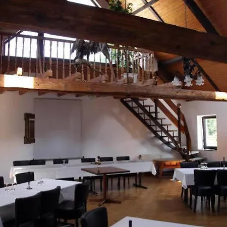 Schwarzer Adler 3* 뫼르스