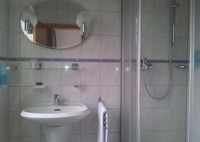 Schwarzer Adler Мёрс